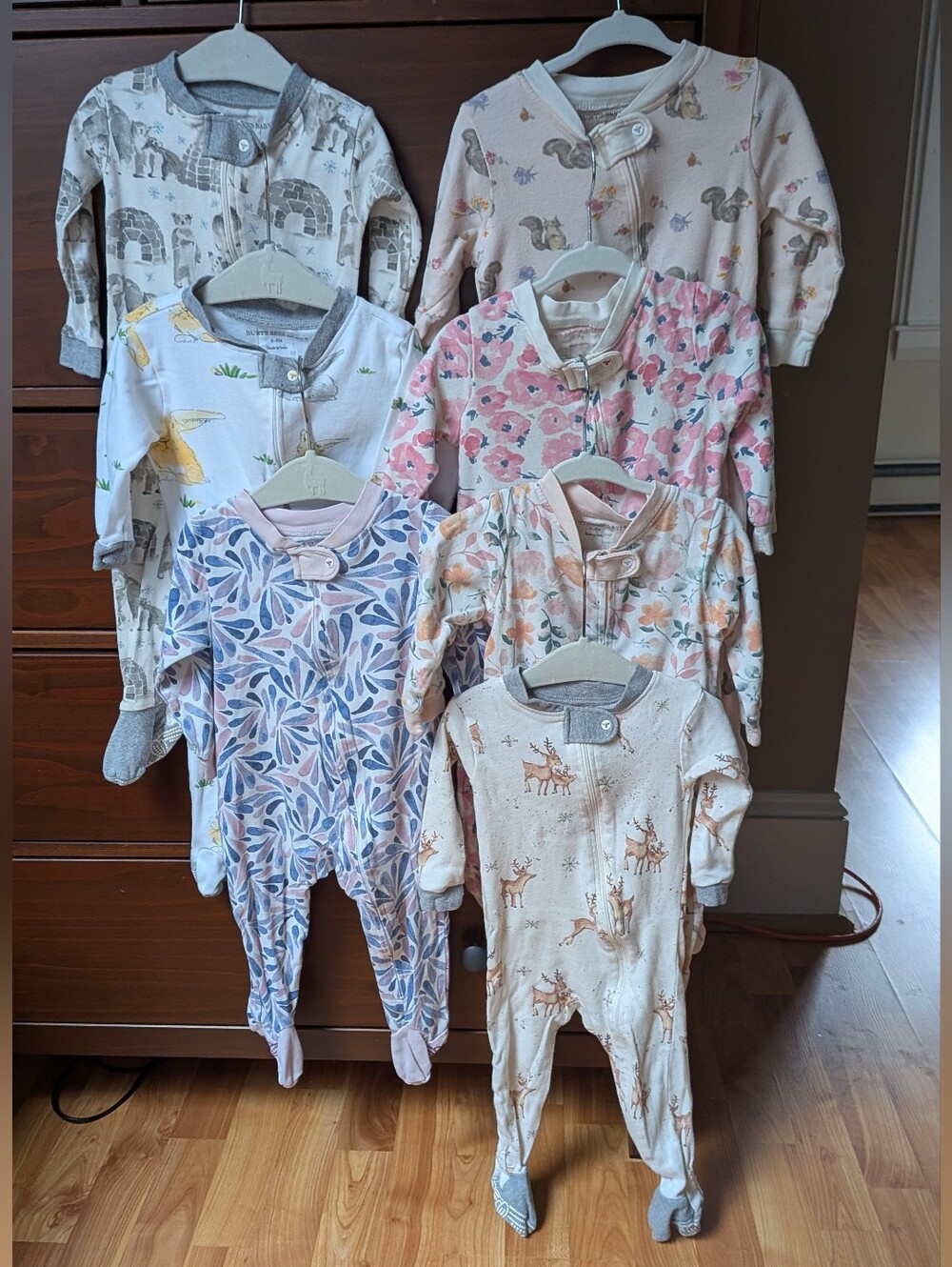 Burts bees.Lot Of 7 Baby Footed Sleepers Sz 6-9mo